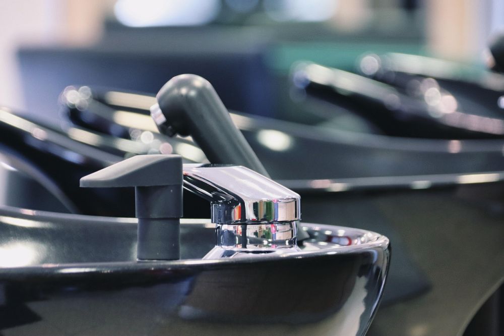 Frisör Linköping - så väljer du salong som verkligen förstår ditt hår