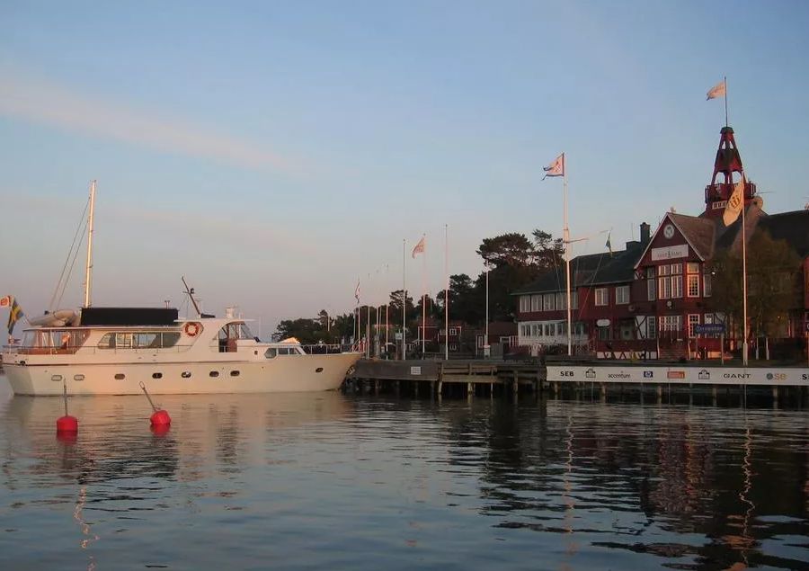 Båtcharter stockholm  upplev skärgården på första parkett